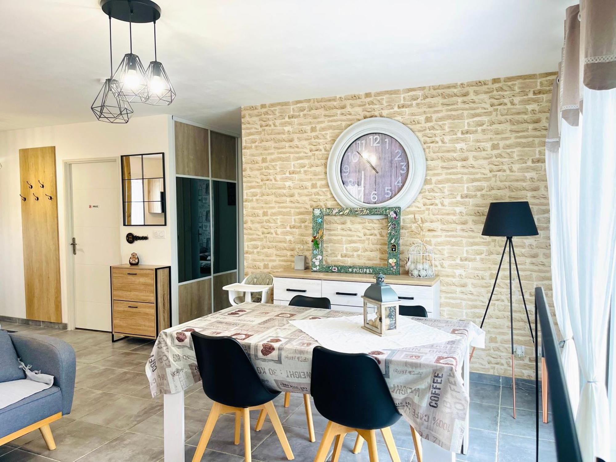 Petite Maison Au Calme Poupry Exteriér fotografie