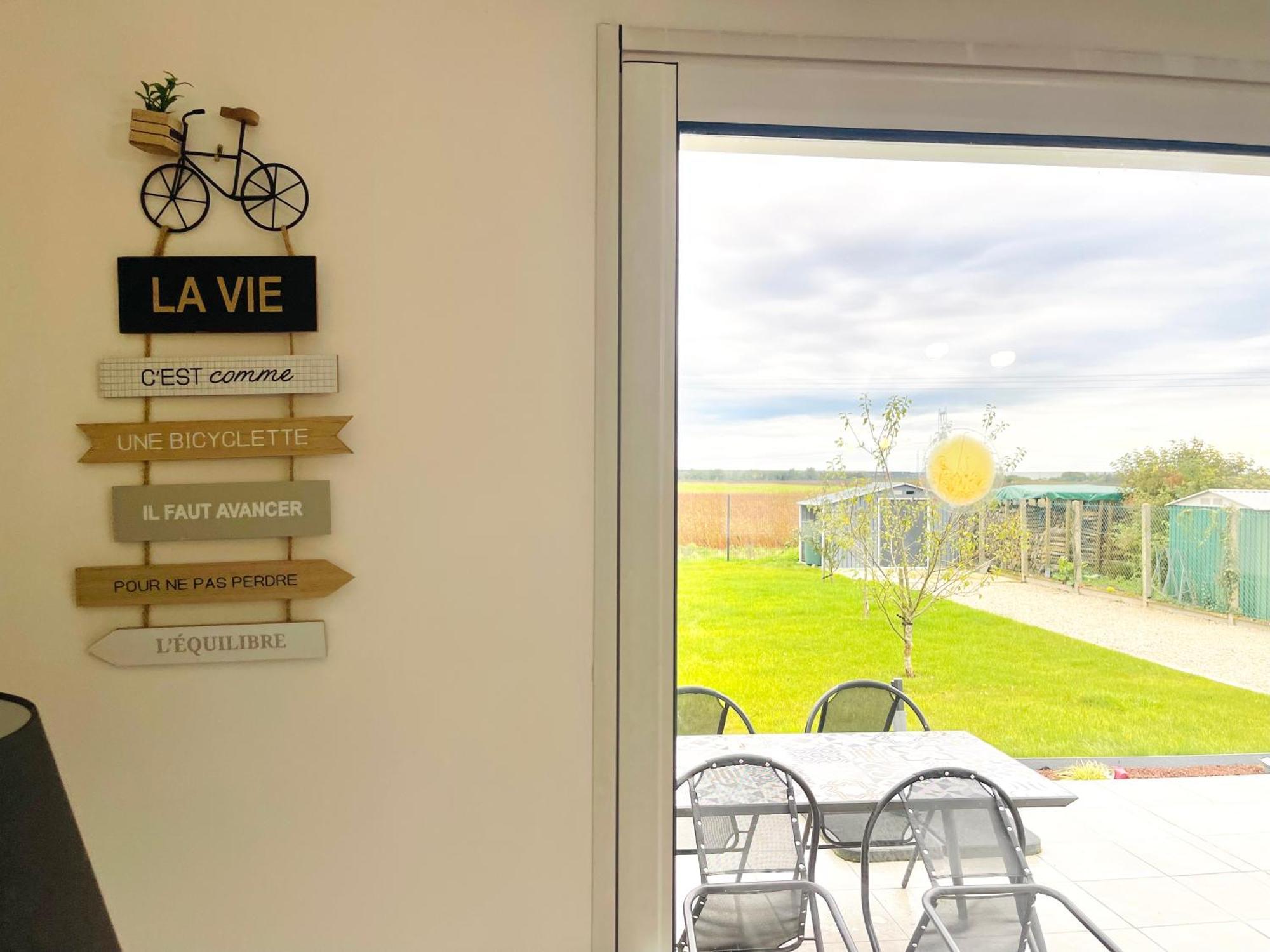 Petite Maison Au Calme Poupry Exteriér fotografie