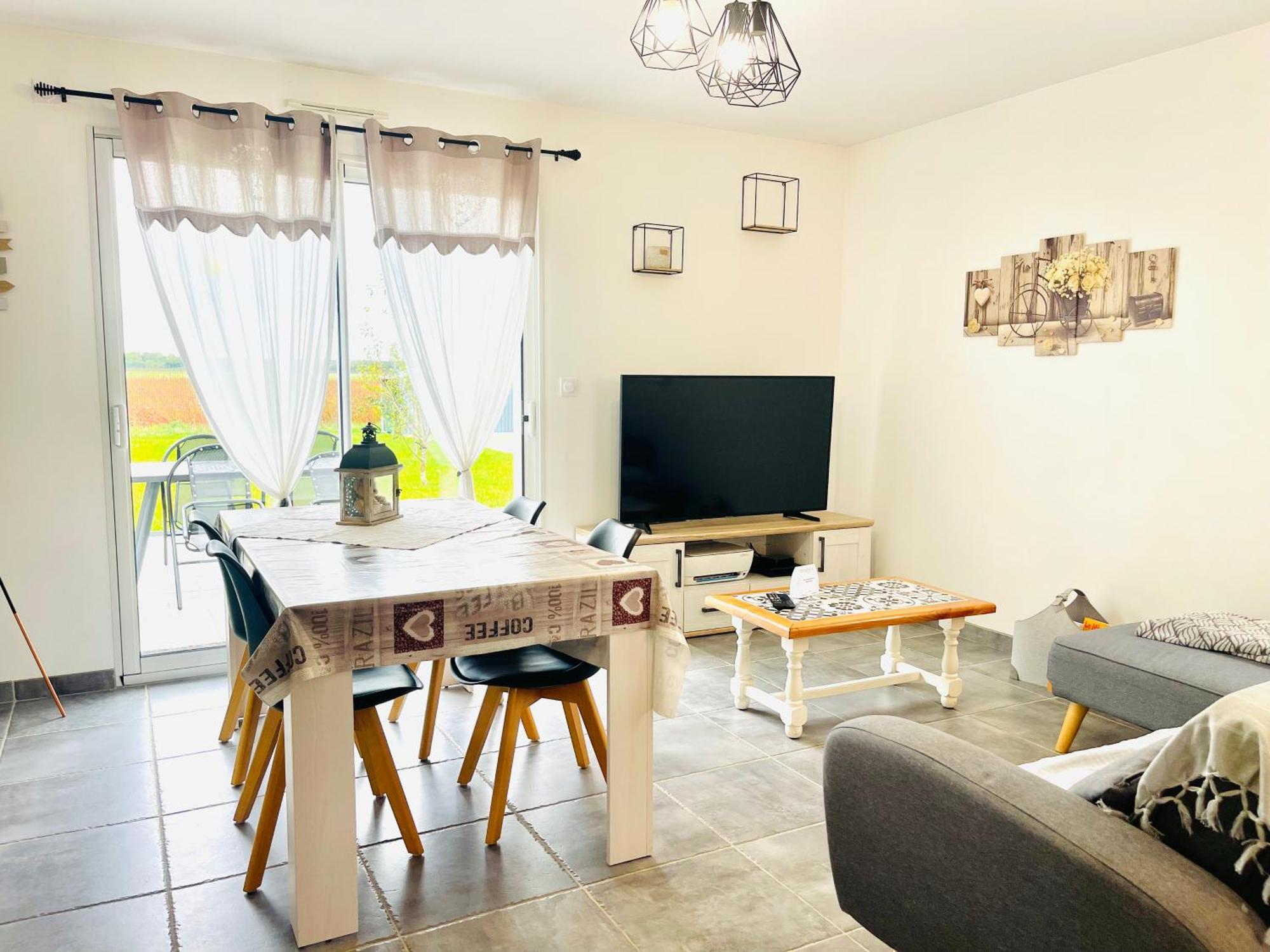 Petite Maison Au Calme Poupry Exteriér fotografie