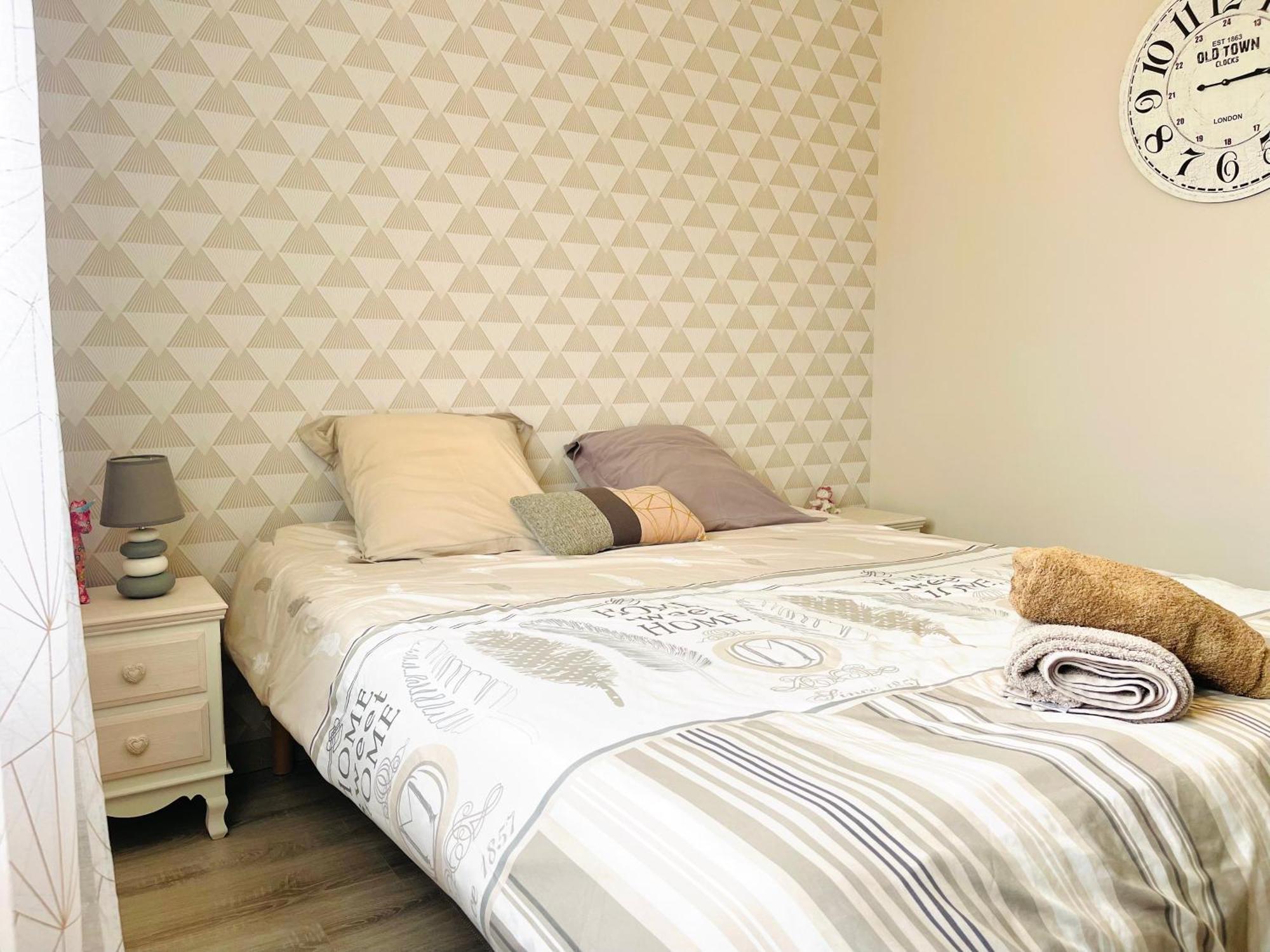 Petite Maison Au Calme Poupry Exteriér fotografie